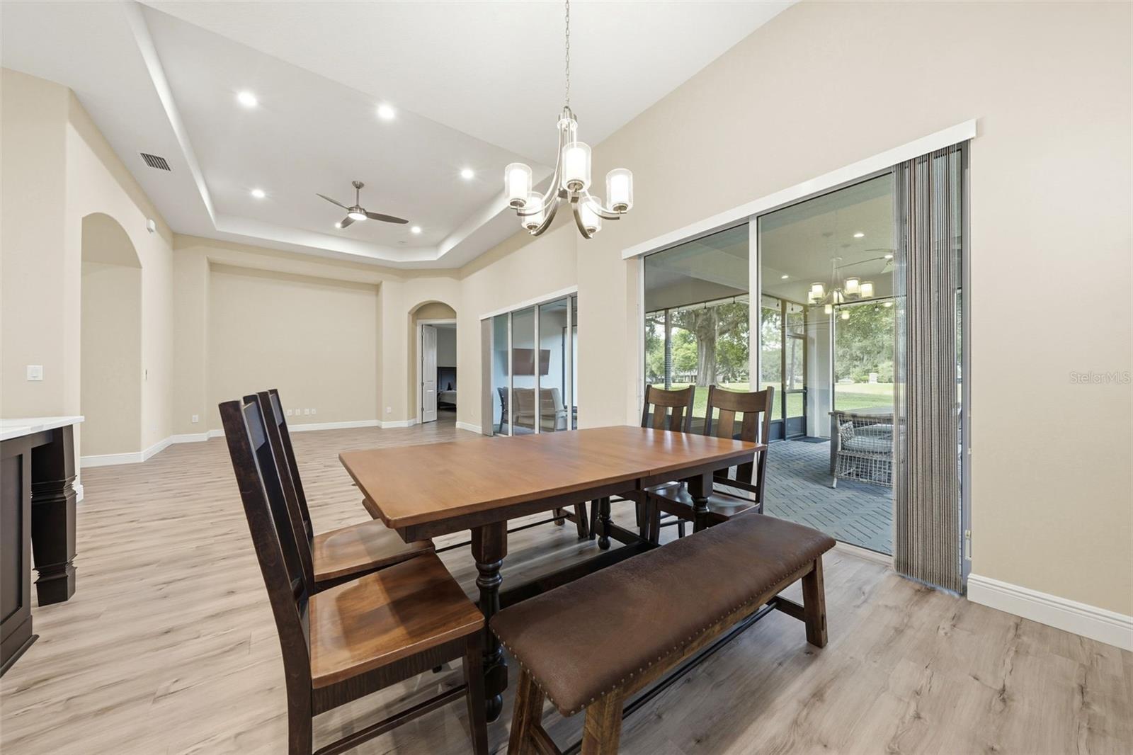 5066 GREENS DR, LADY LAKE, FL, 32159