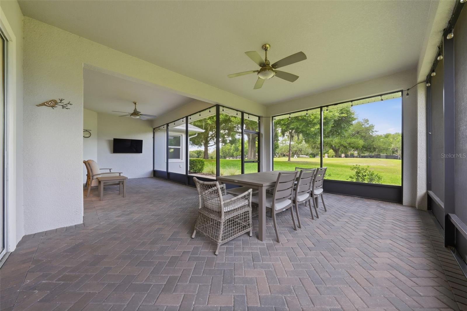 5066 GREENS DR, LADY LAKE, FL, 32159