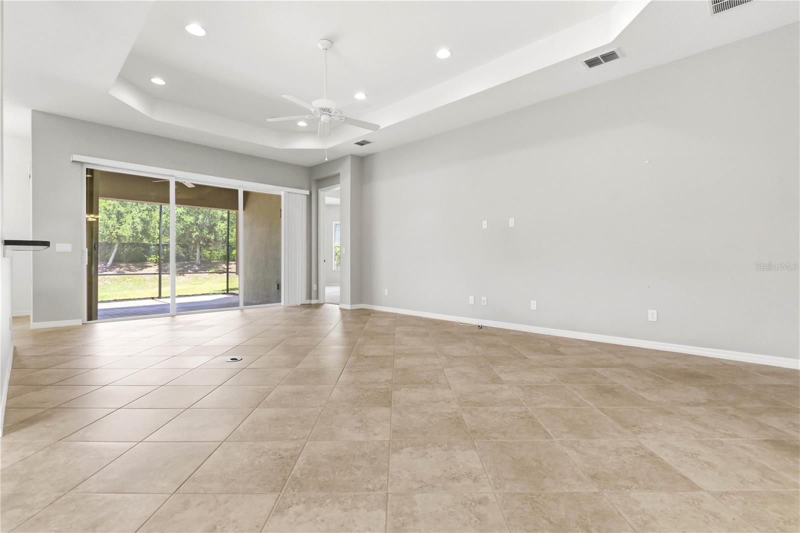 16120 CEDAR KEY DR, WIMAUMA, FL, 33598
