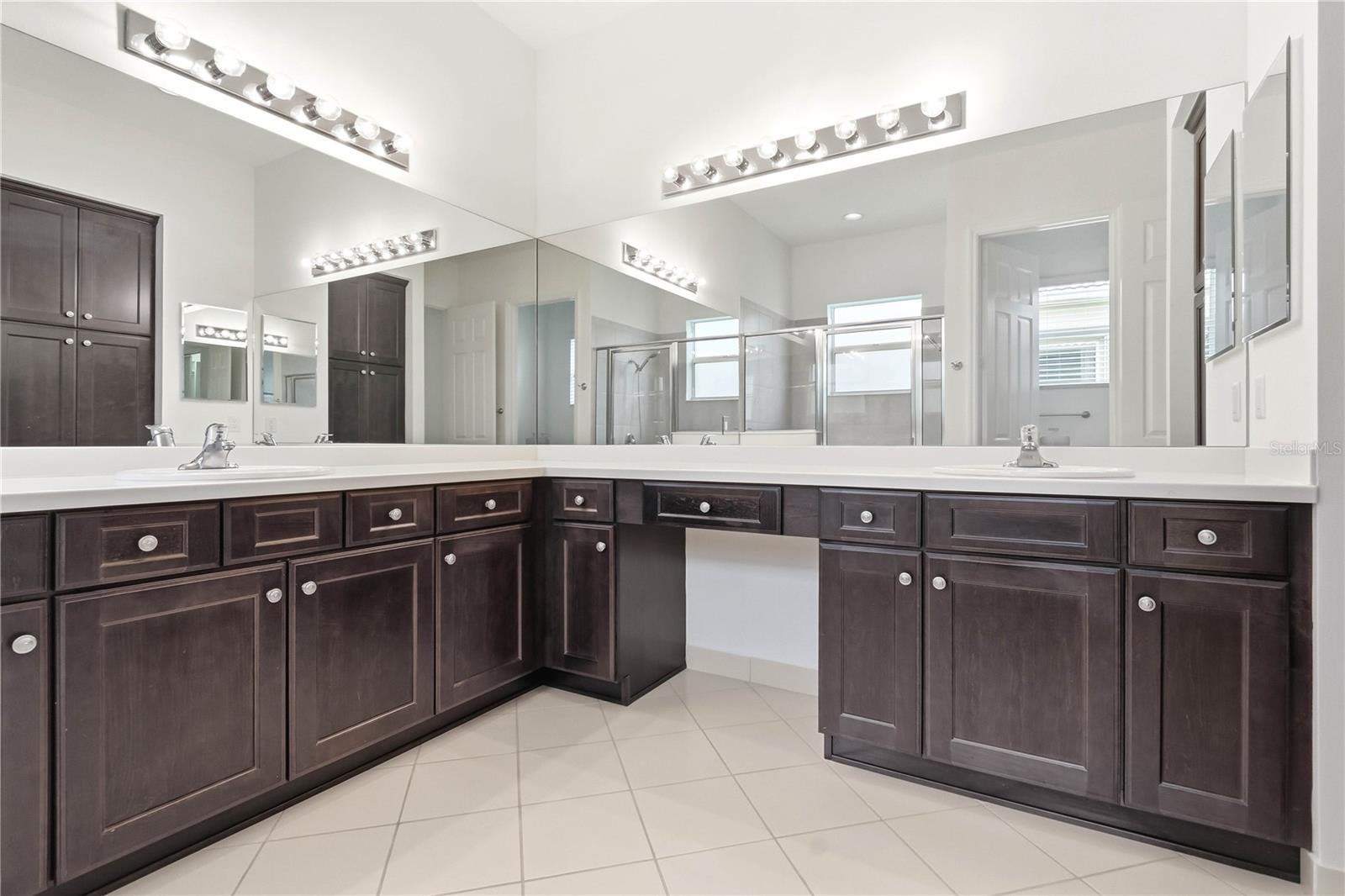 16120 CEDAR KEY DR, WIMAUMA, FL, 33598