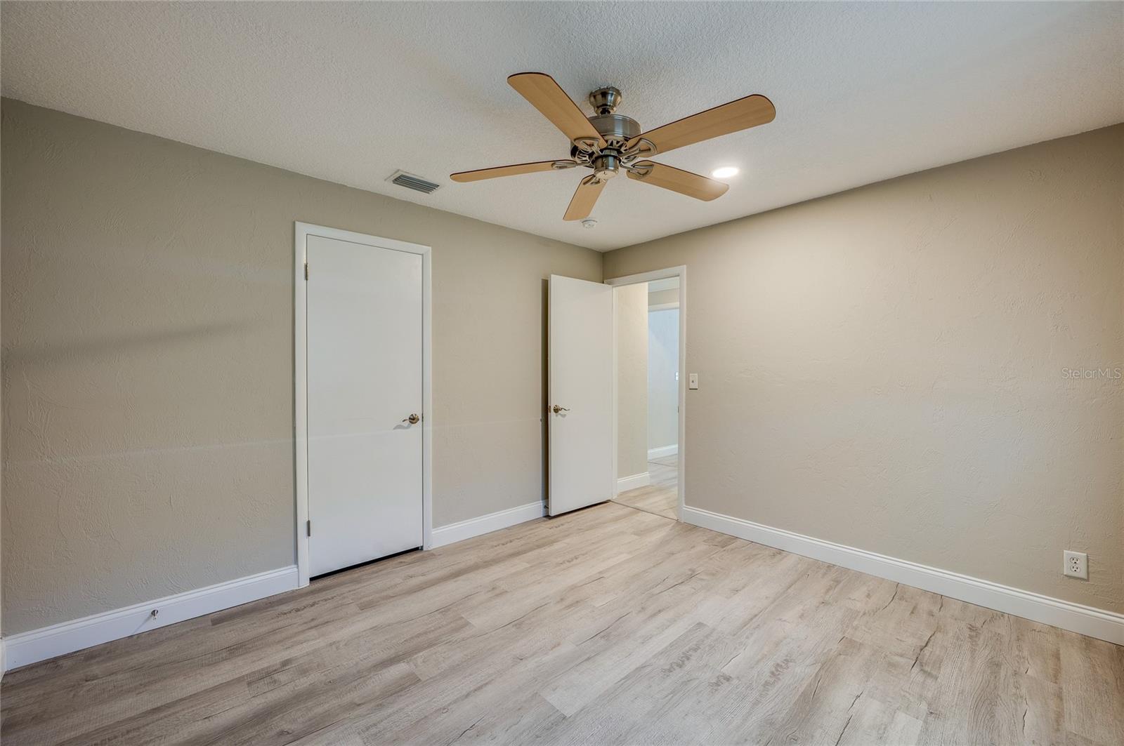 710 LINDENWOOD CIR E, ORMOND BEACH, FL, 32174