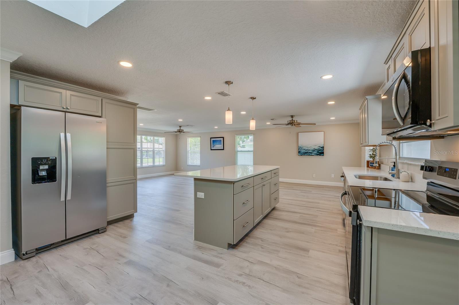 710 LINDENWOOD CIR E, ORMOND BEACH, FL, 32174