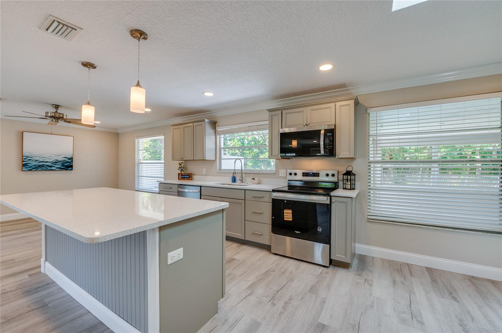 710 LINDENWOOD CIR E, ORMOND BEACH, FL, 32174
