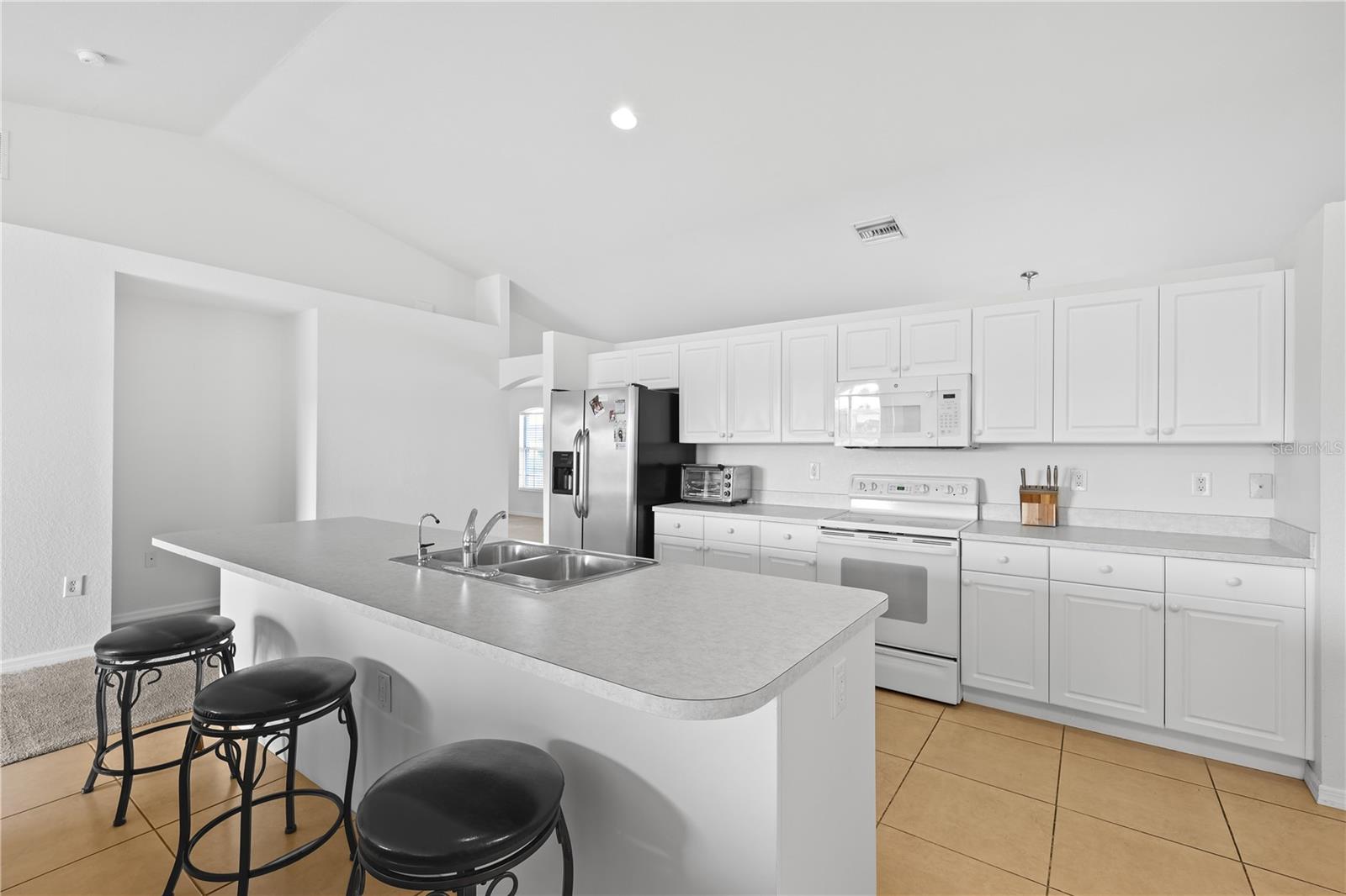 1801 NW 5TH PL, CAPE CORAL, FL, 33993