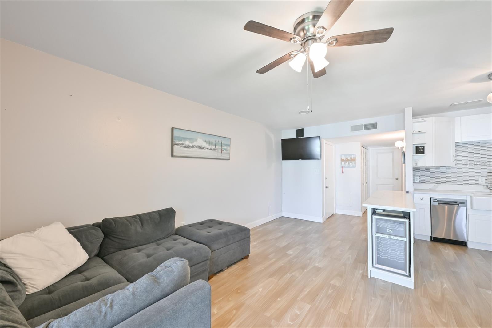 237 S MCMULLEN BOOTH RD #50, CLEARWATER, FL, 33759