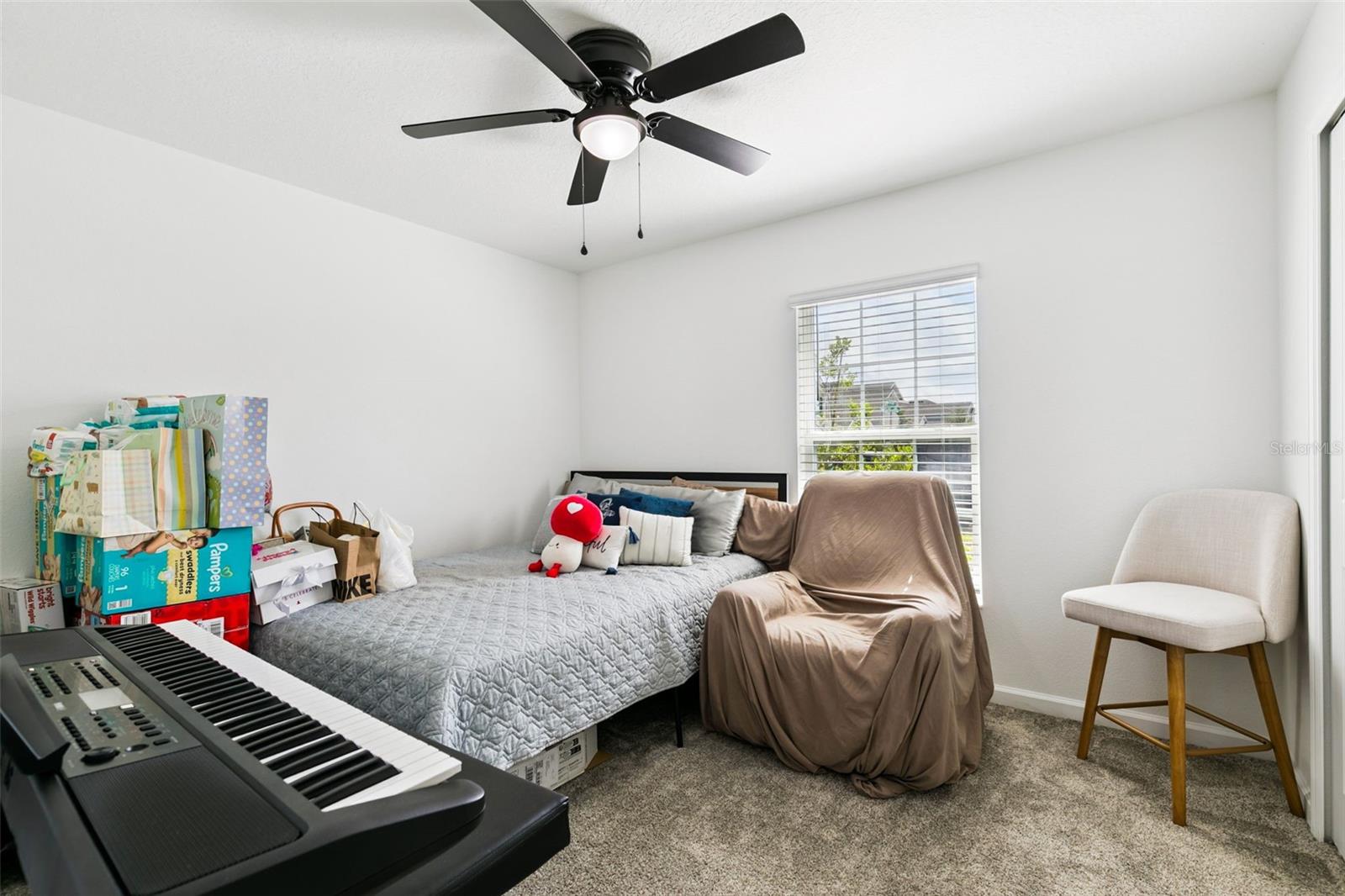 1949 HEART LAKE DR, GROVELAND, FL, 34736