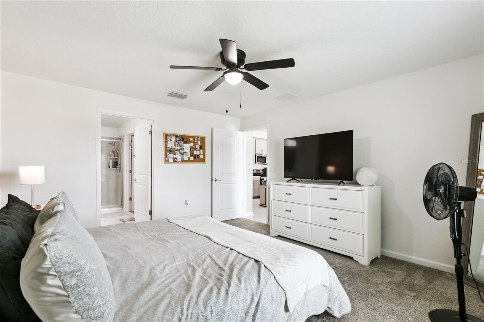 1949 HEART LAKE DR, GROVELAND, FL, 34736