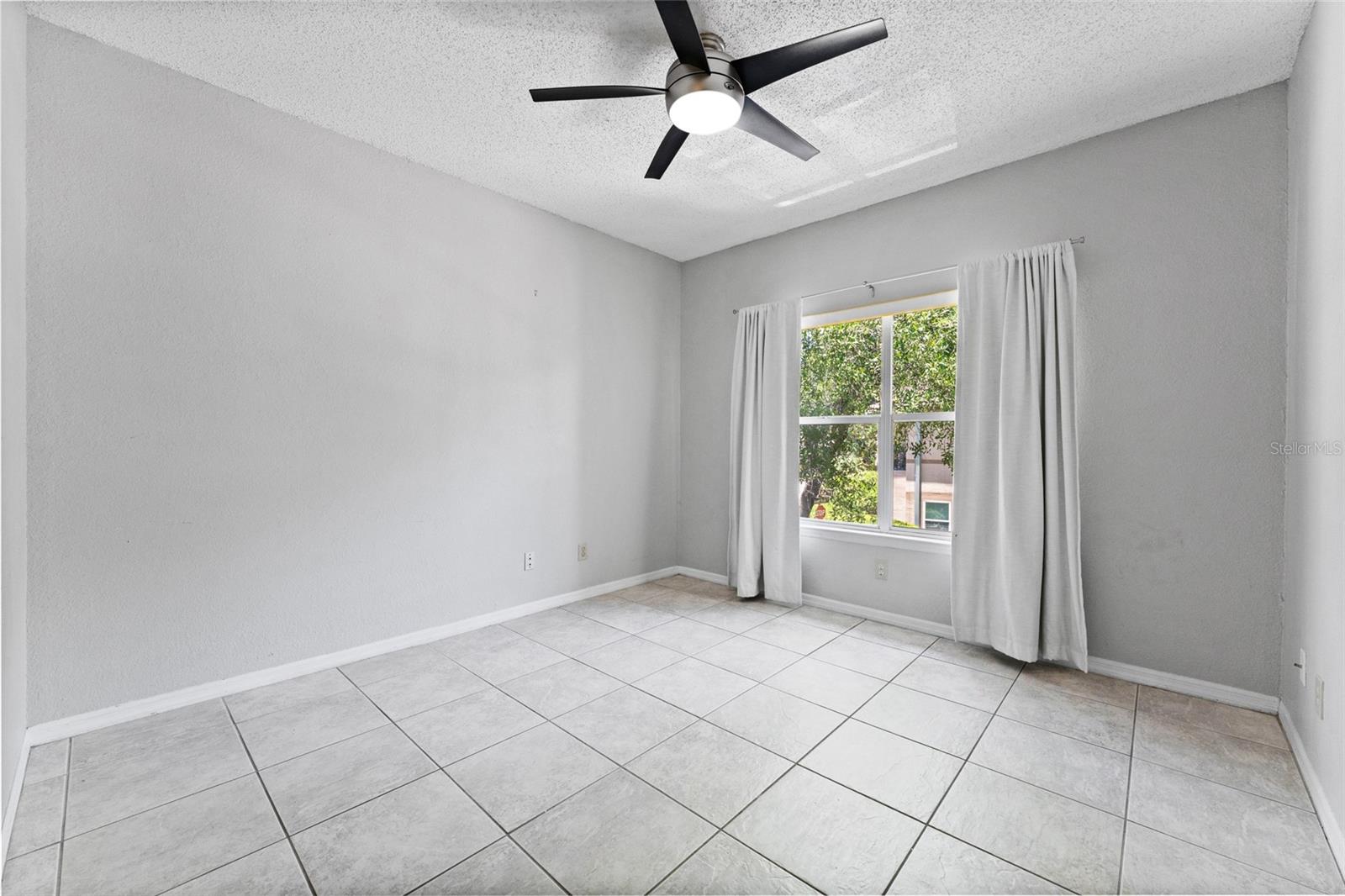 603 ARBOR LAKE LN, TAMPA, FL, 33602