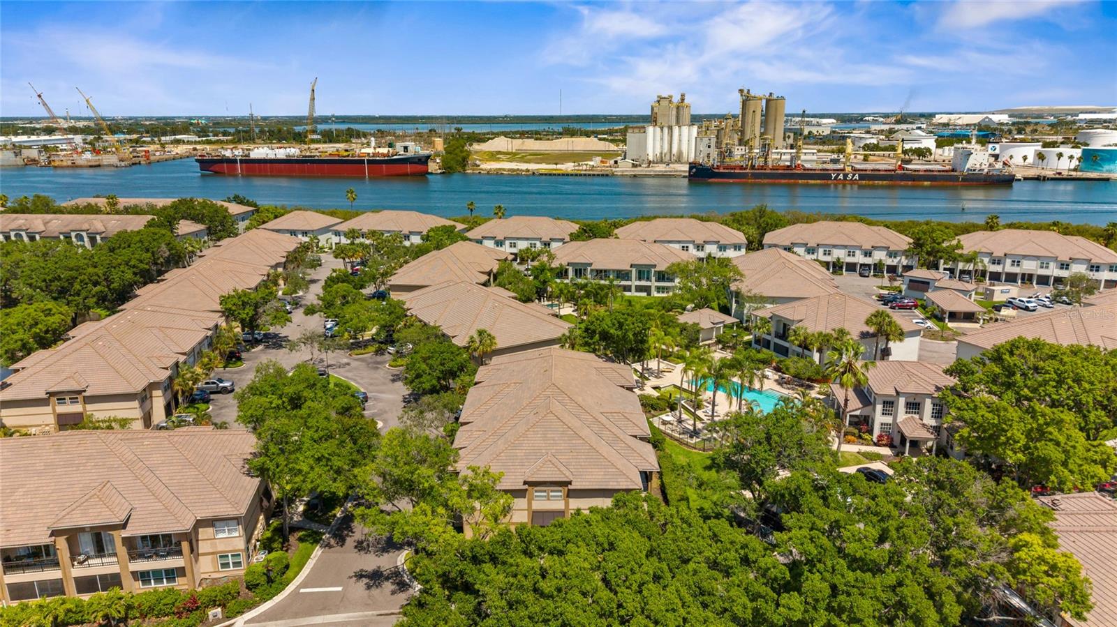 603 ARBOR LAKE LN, TAMPA, FL, 33602