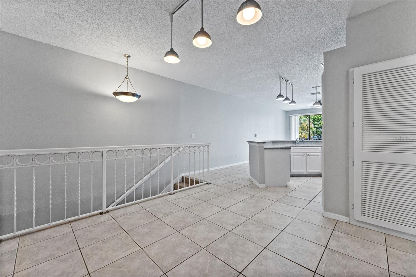 603 ARBOR LAKE LN, TAMPA, FL, 33602