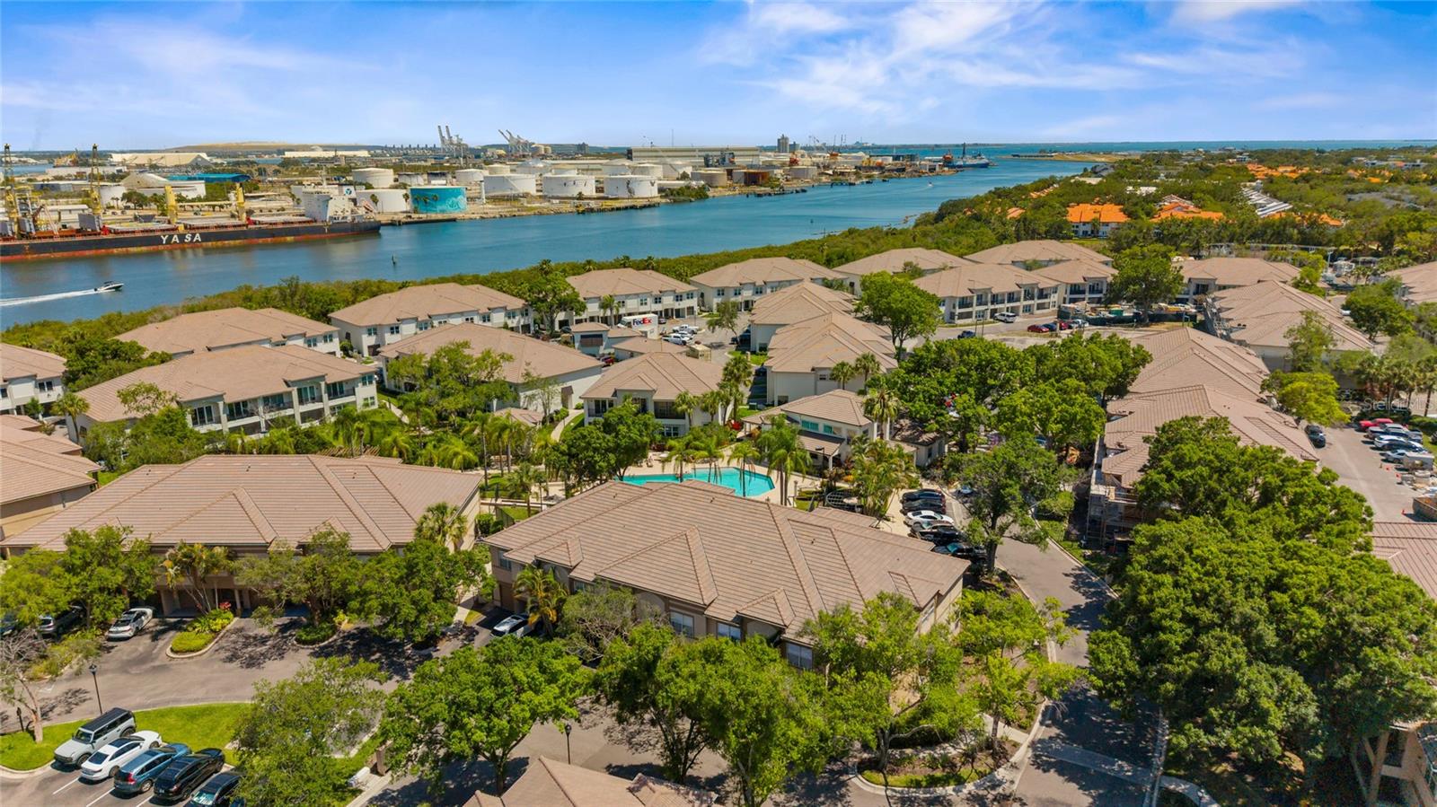 603 ARBOR LAKE LN, TAMPA, FL, 33602