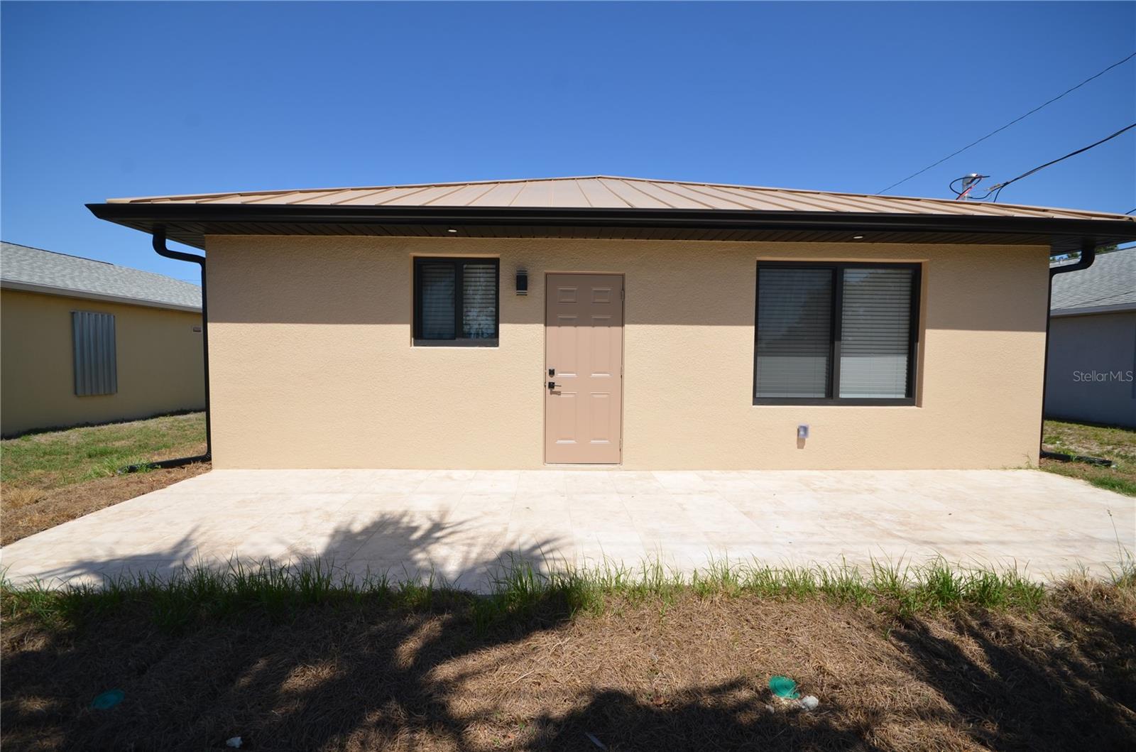 2132 BARKER BLVD, FORT MYERS, FL, 33916