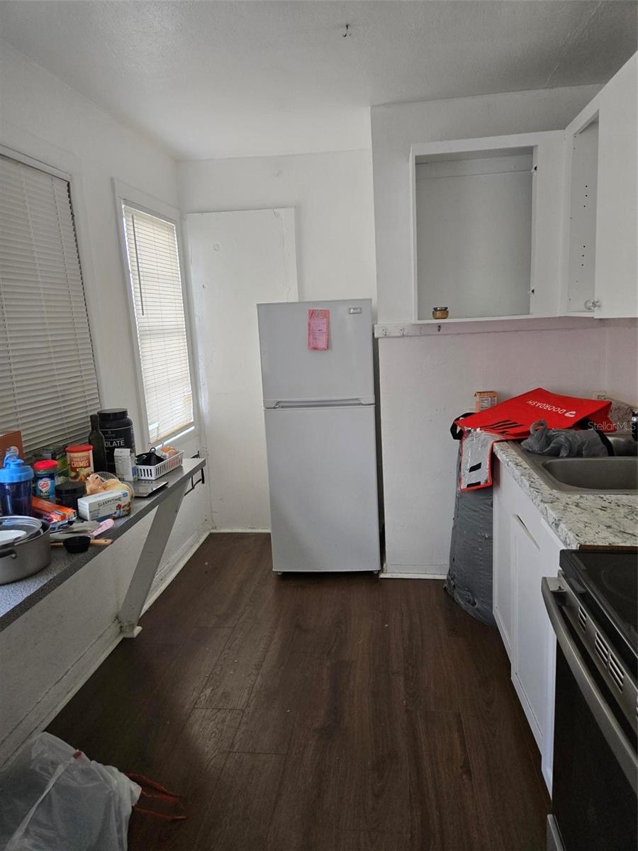 1725 OLD BARTOW RD, LAKE WALES, FL, 33859