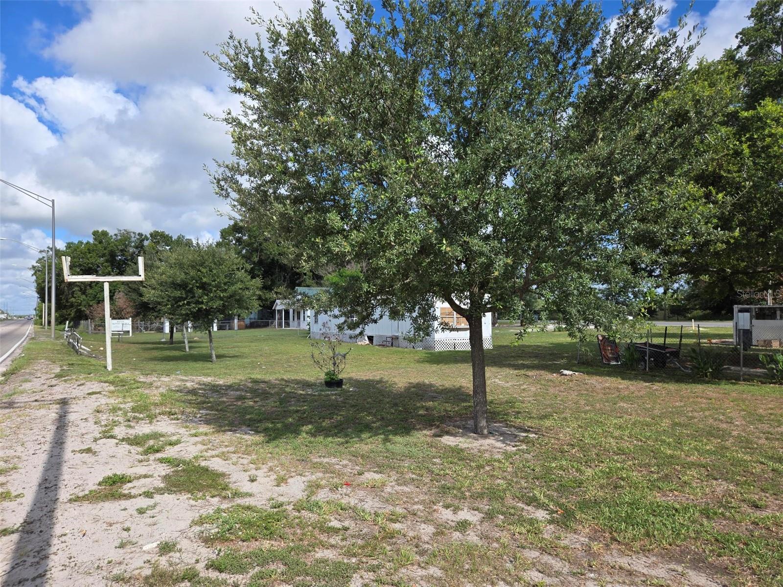 1725 OLD BARTOW RD, LAKE WALES, FL, 33859