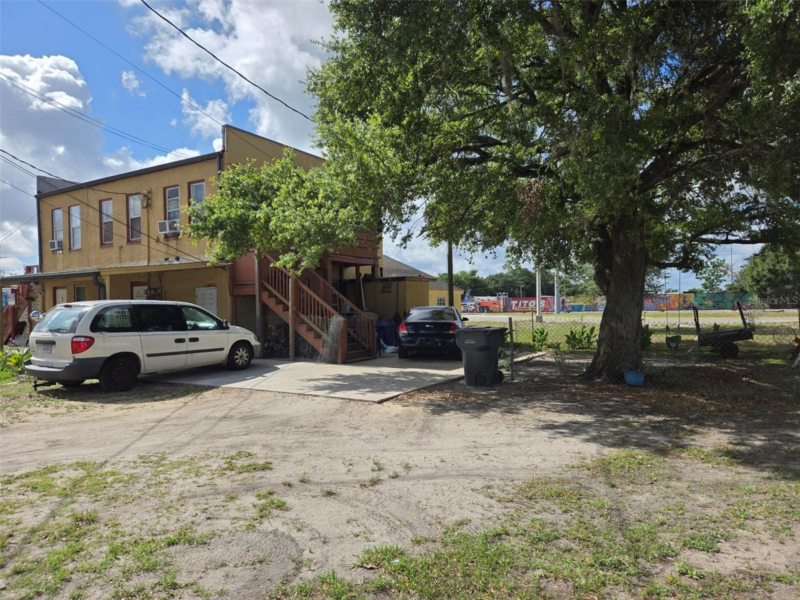 1725 OLD BARTOW RD, LAKE WALES, FL, 33859