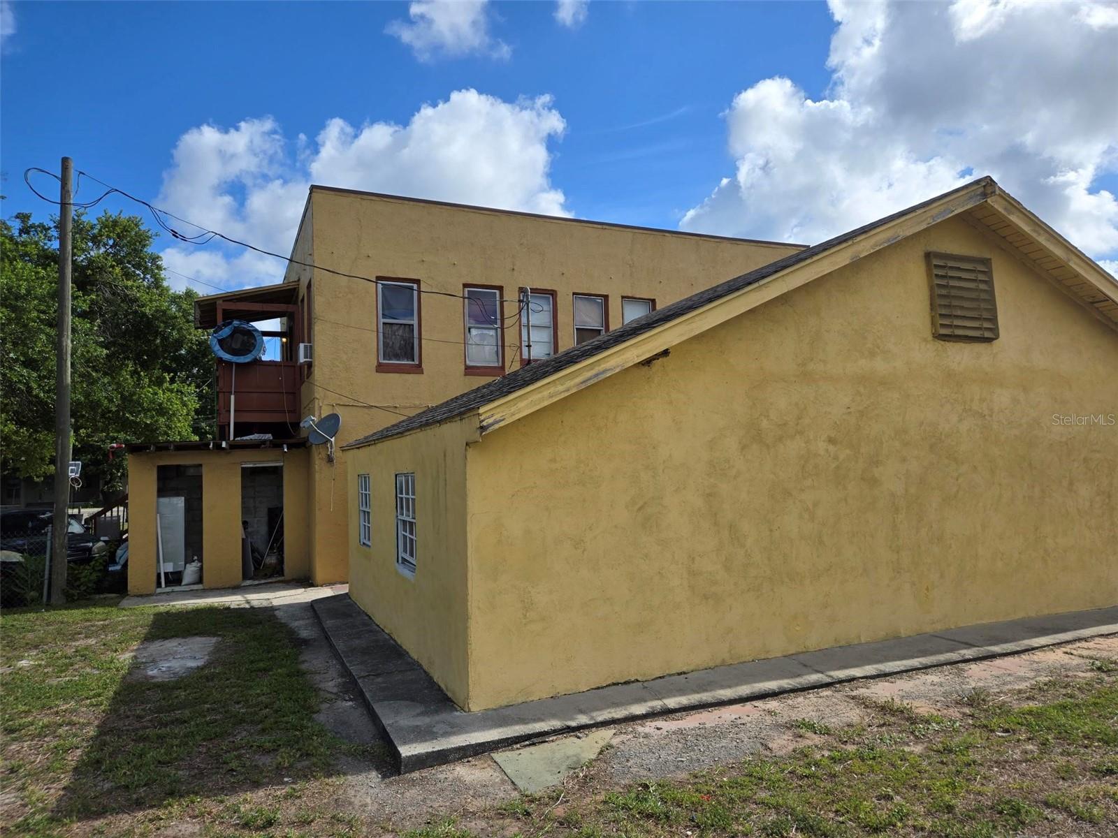 1725 OLD BARTOW RD, LAKE WALES, FL, 33859