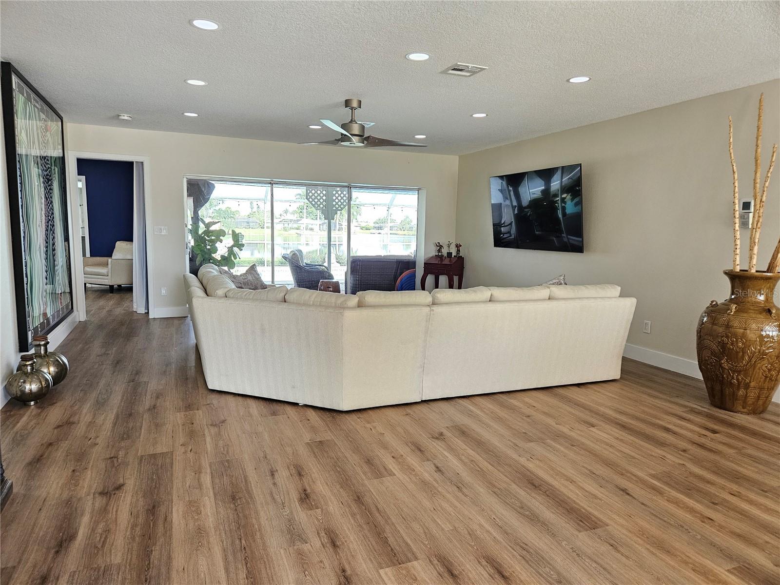 917 S GONDOLA DR, VENICE, FL, 34293
