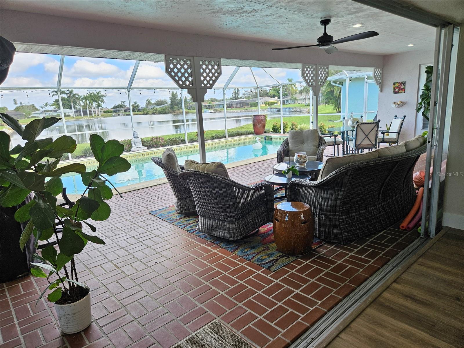 917 S GONDOLA DR, VENICE, FL, 34293