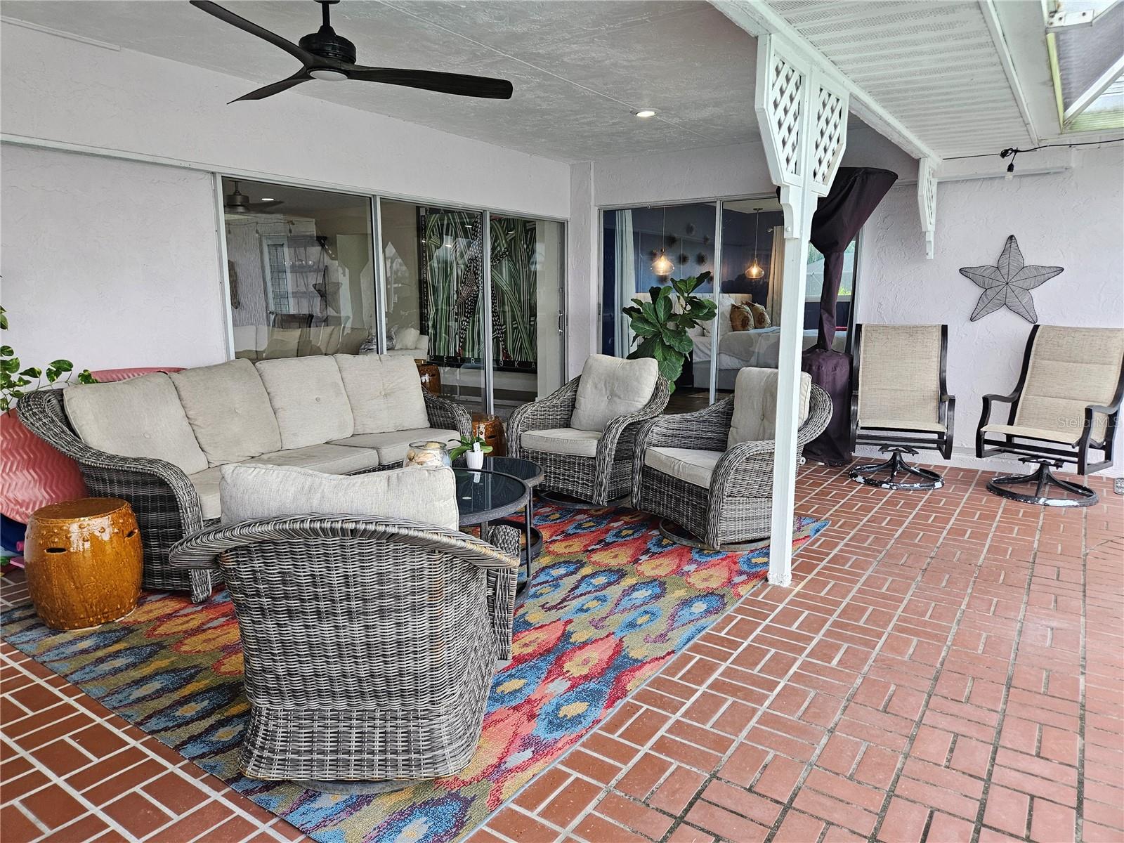 917 S GONDOLA DR, VENICE, FL, 34293