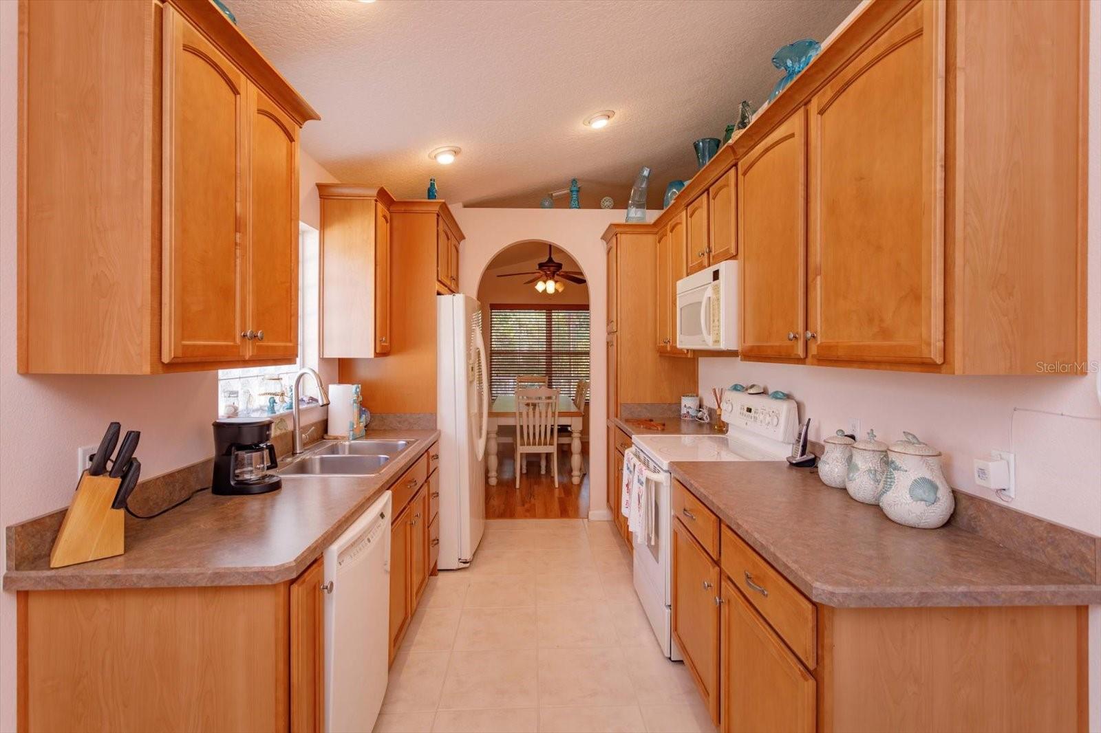 148 LAKESIDE CIR, SANFORD, FL, 32773