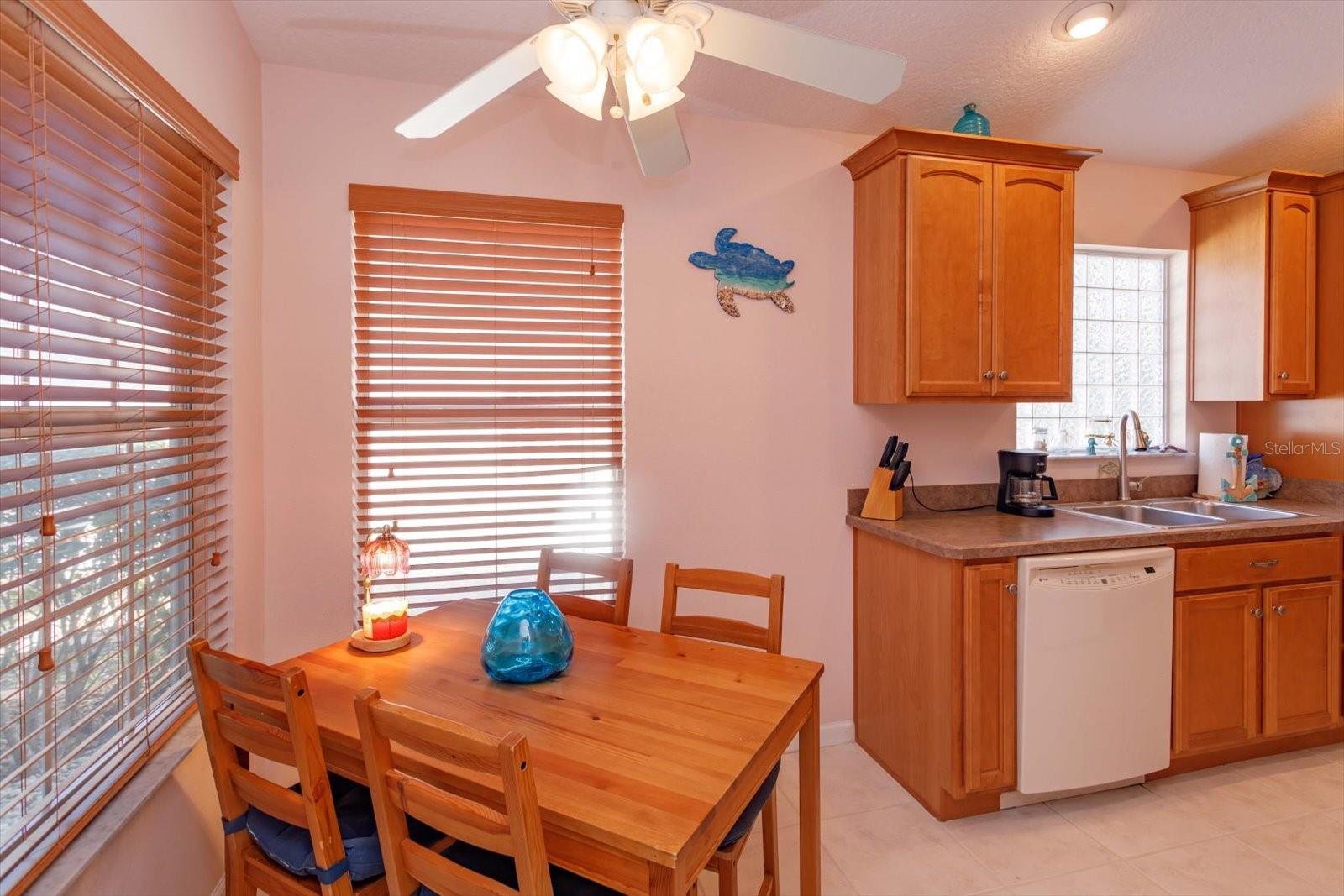 148 LAKESIDE CIR, SANFORD, FL, 32773