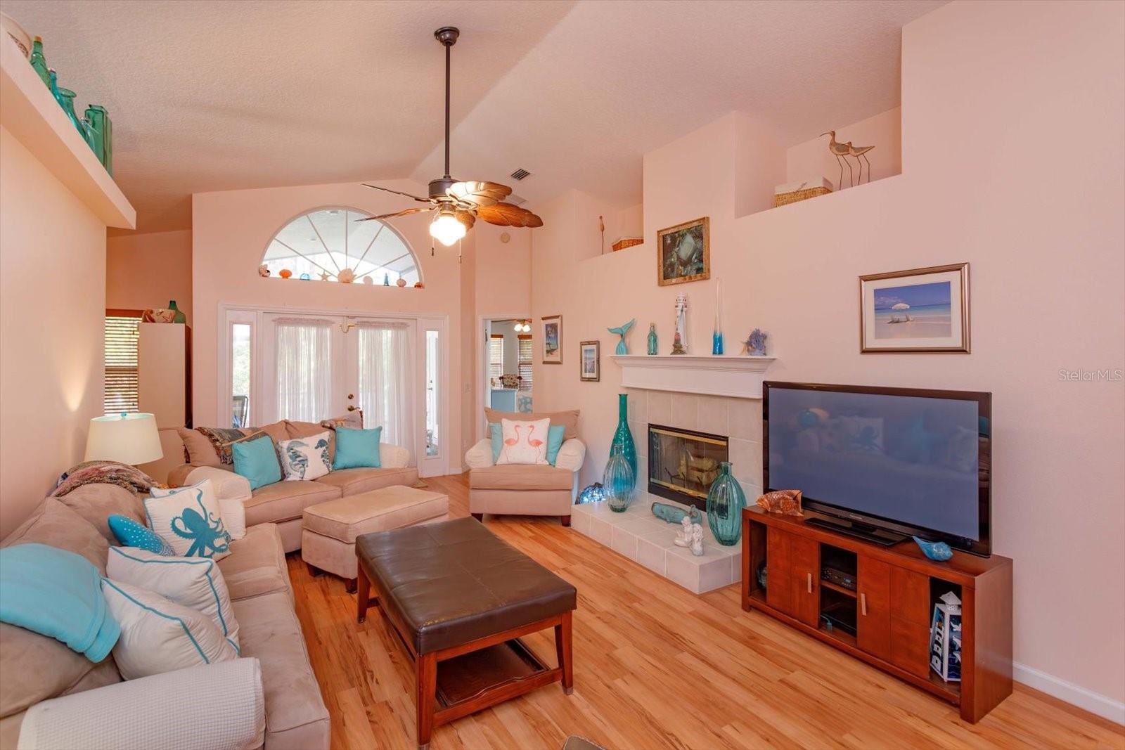 148 LAKESIDE CIR, SANFORD, FL, 32773