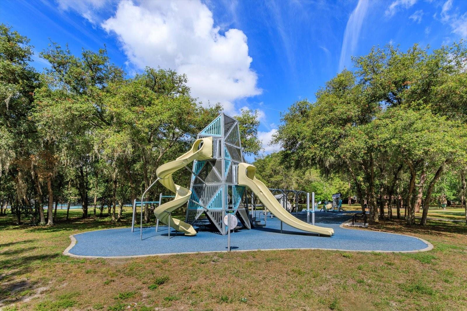 148 LAKESIDE CIR, SANFORD, FL, 32773