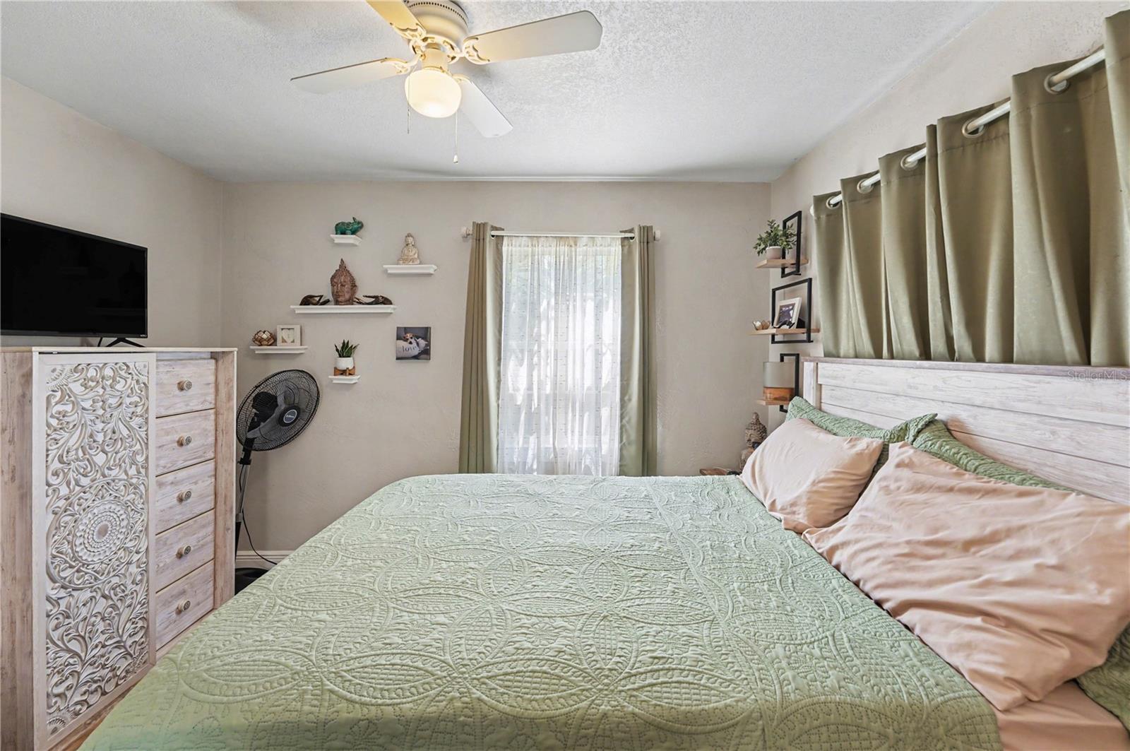 4127 6TH AVE, ST PETERSBURG, FL, 33713