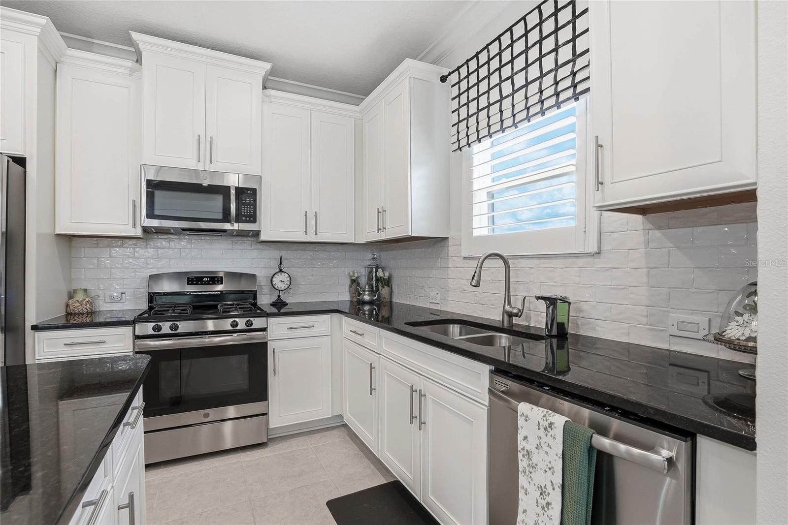 13553 CIRCA CROSSING DR, LITHIA, FL, 33547