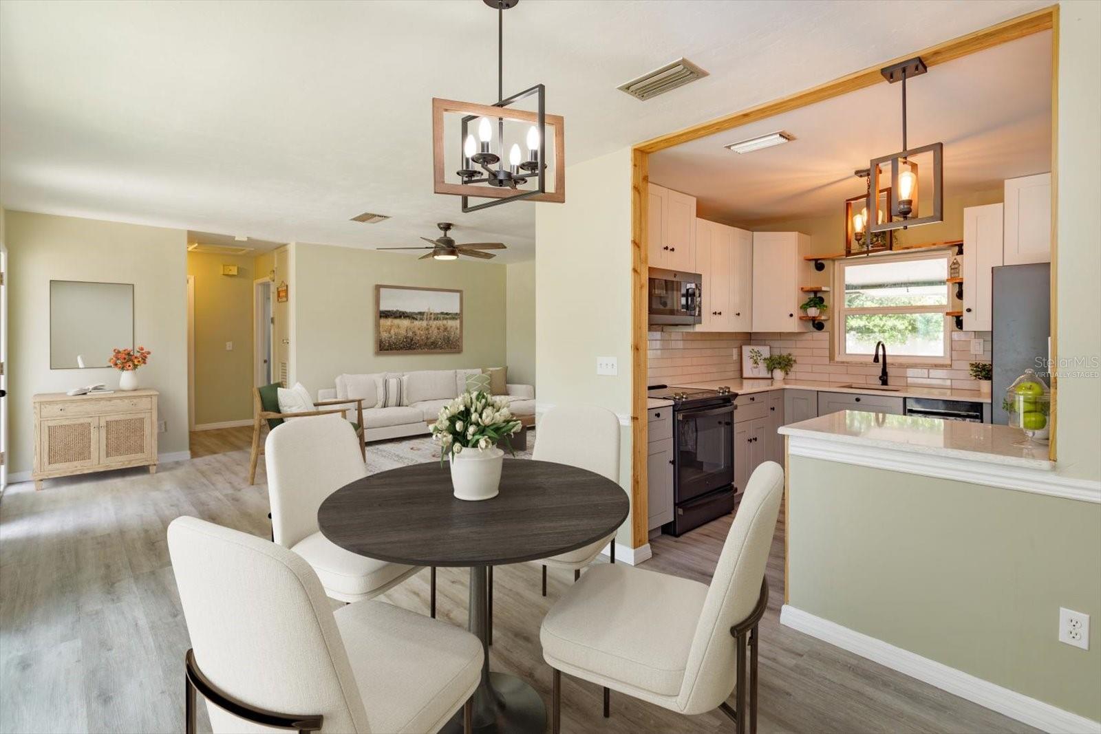 1020 FROST LN, DELTONA, FL, 32725