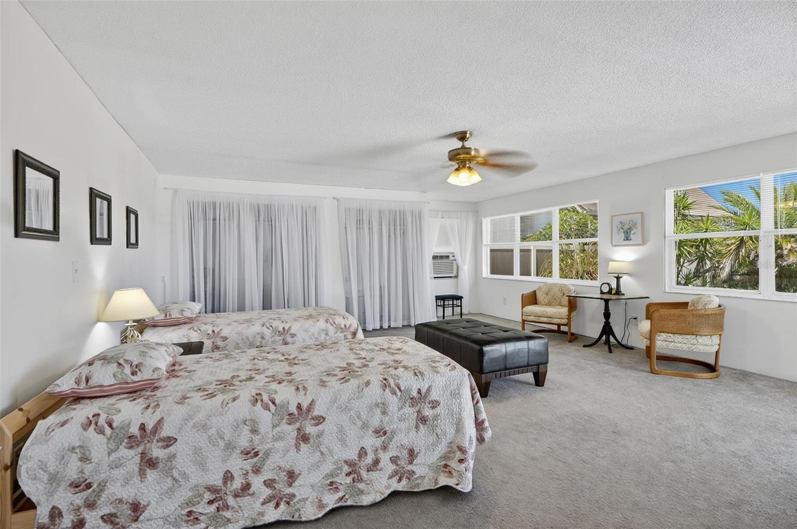 420 LAMBERT AVE, FLAGLER BEACH, FL, 32136