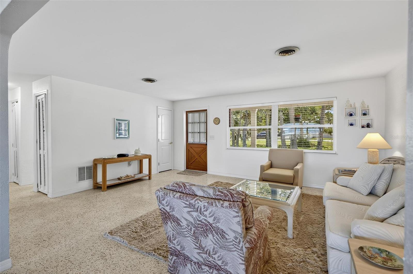 420 LAMBERT AVE, FLAGLER BEACH, FL, 32136