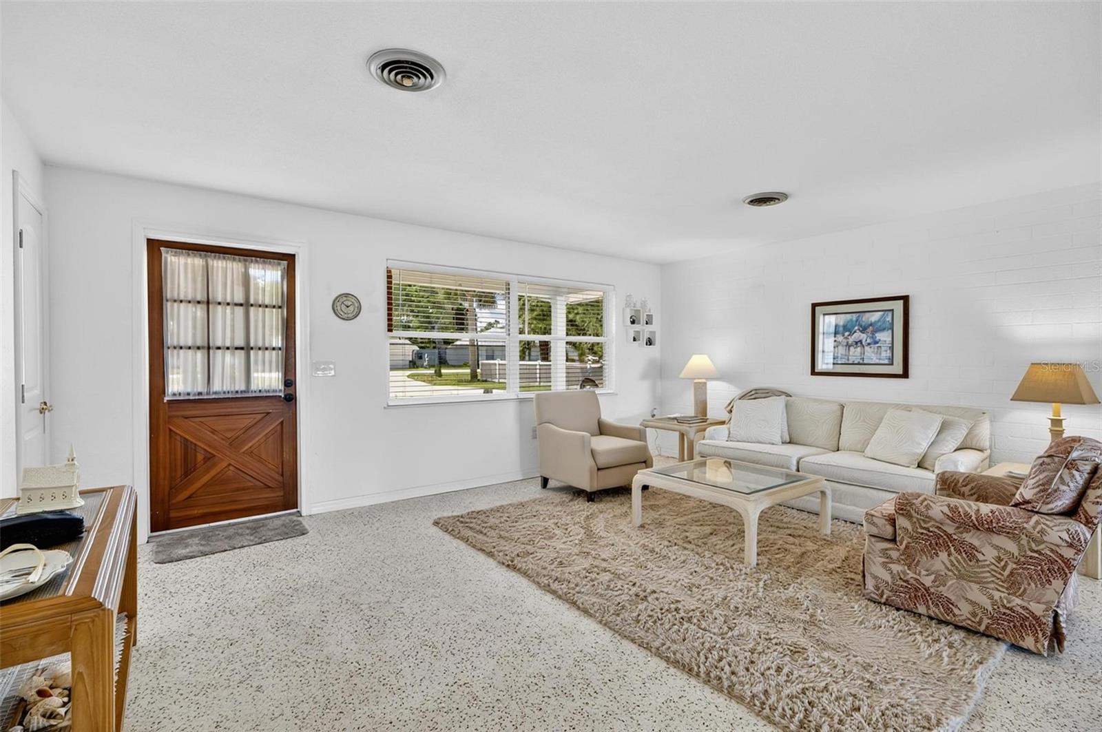 420 LAMBERT AVE, FLAGLER BEACH, FL, 32136