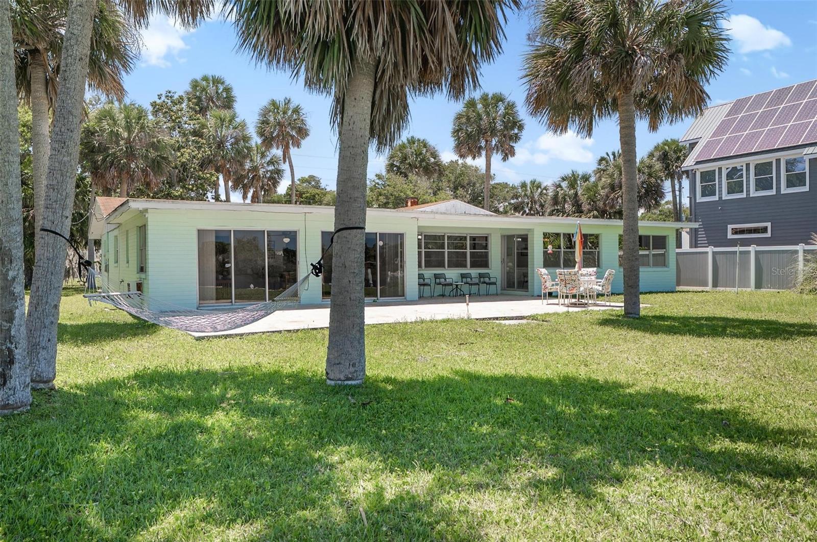 420 LAMBERT AVE, FLAGLER BEACH, FL, 32136