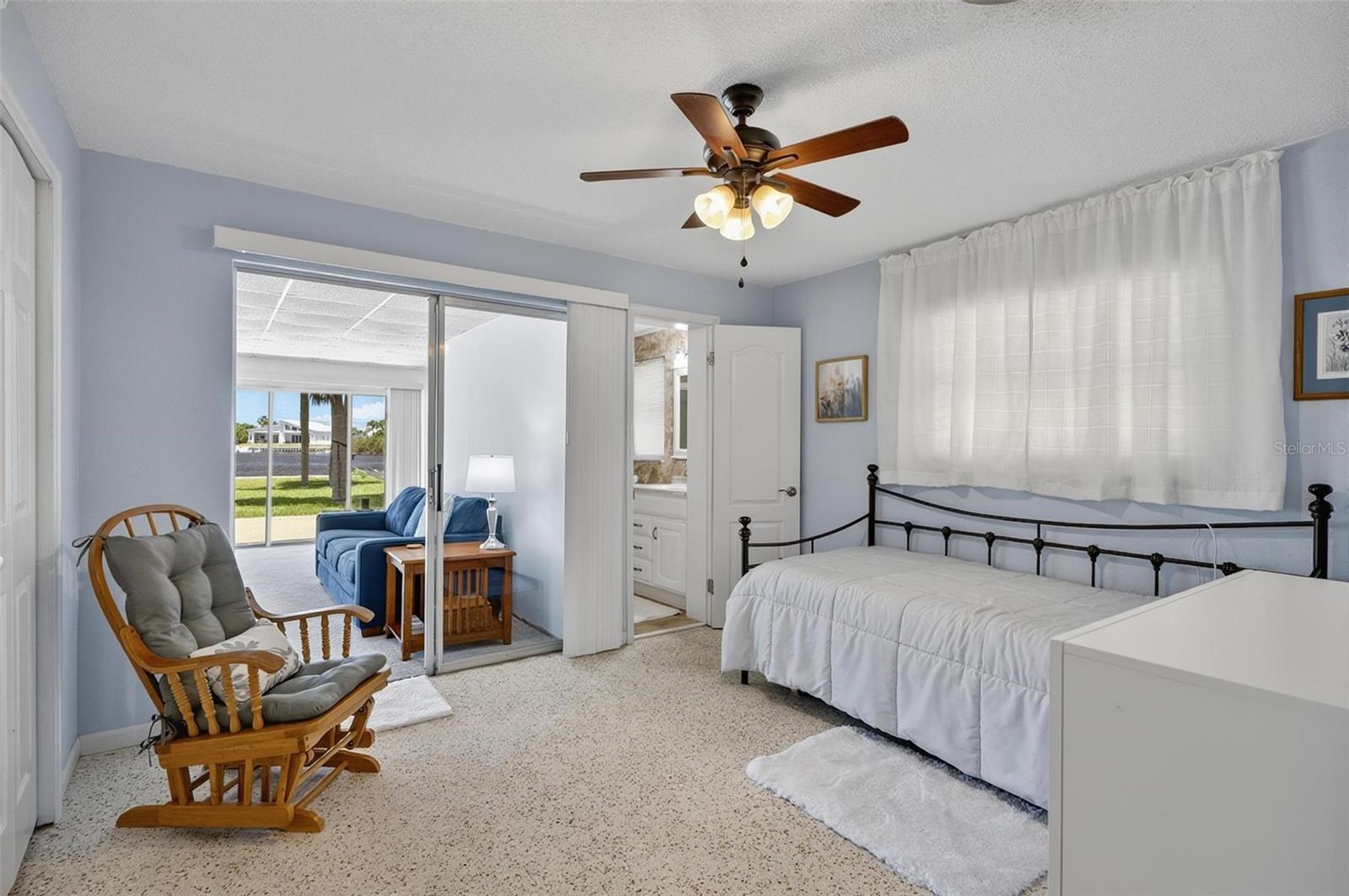 420 LAMBERT AVE, FLAGLER BEACH, FL, 32136