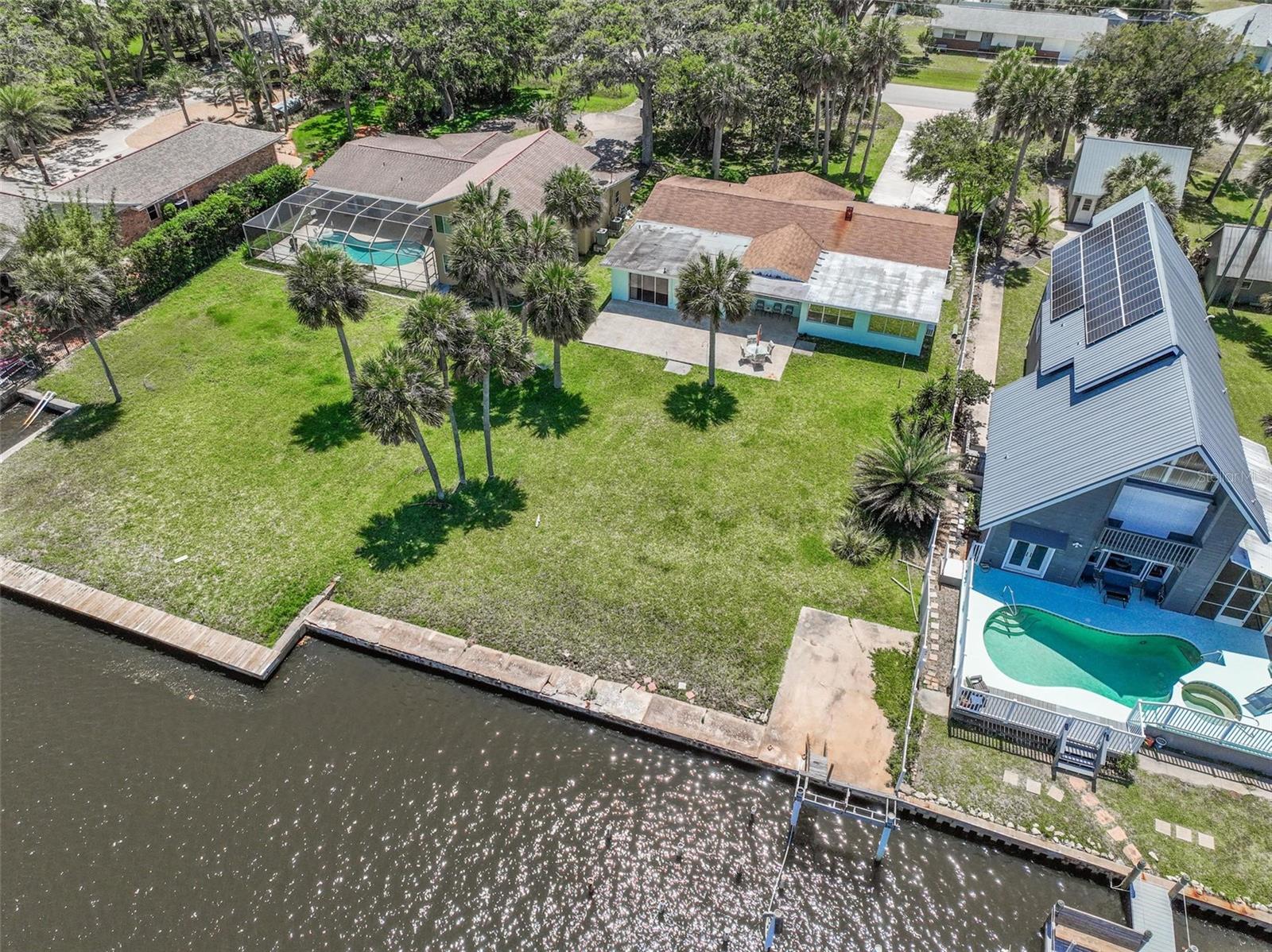 420 LAMBERT AVE, FLAGLER BEACH, FL, 32136