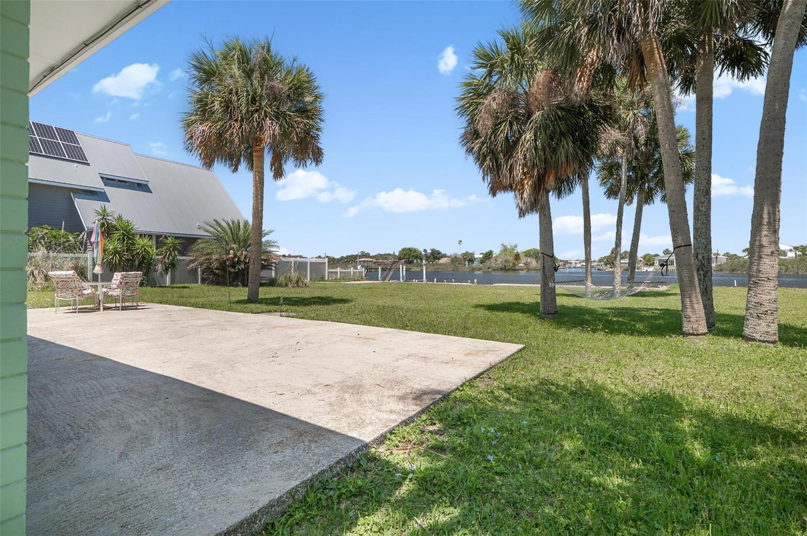 420 LAMBERT AVE, FLAGLER BEACH, FL, 32136