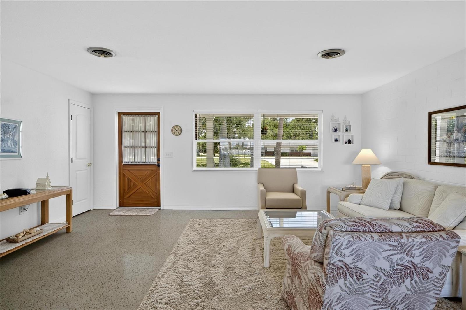 420 LAMBERT AVE, FLAGLER BEACH, FL, 32136