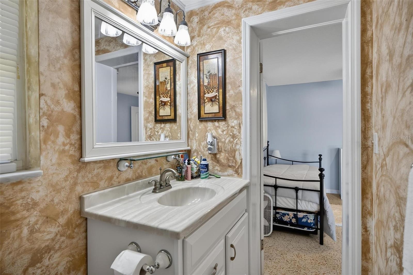 420 LAMBERT AVE, FLAGLER BEACH, FL, 32136