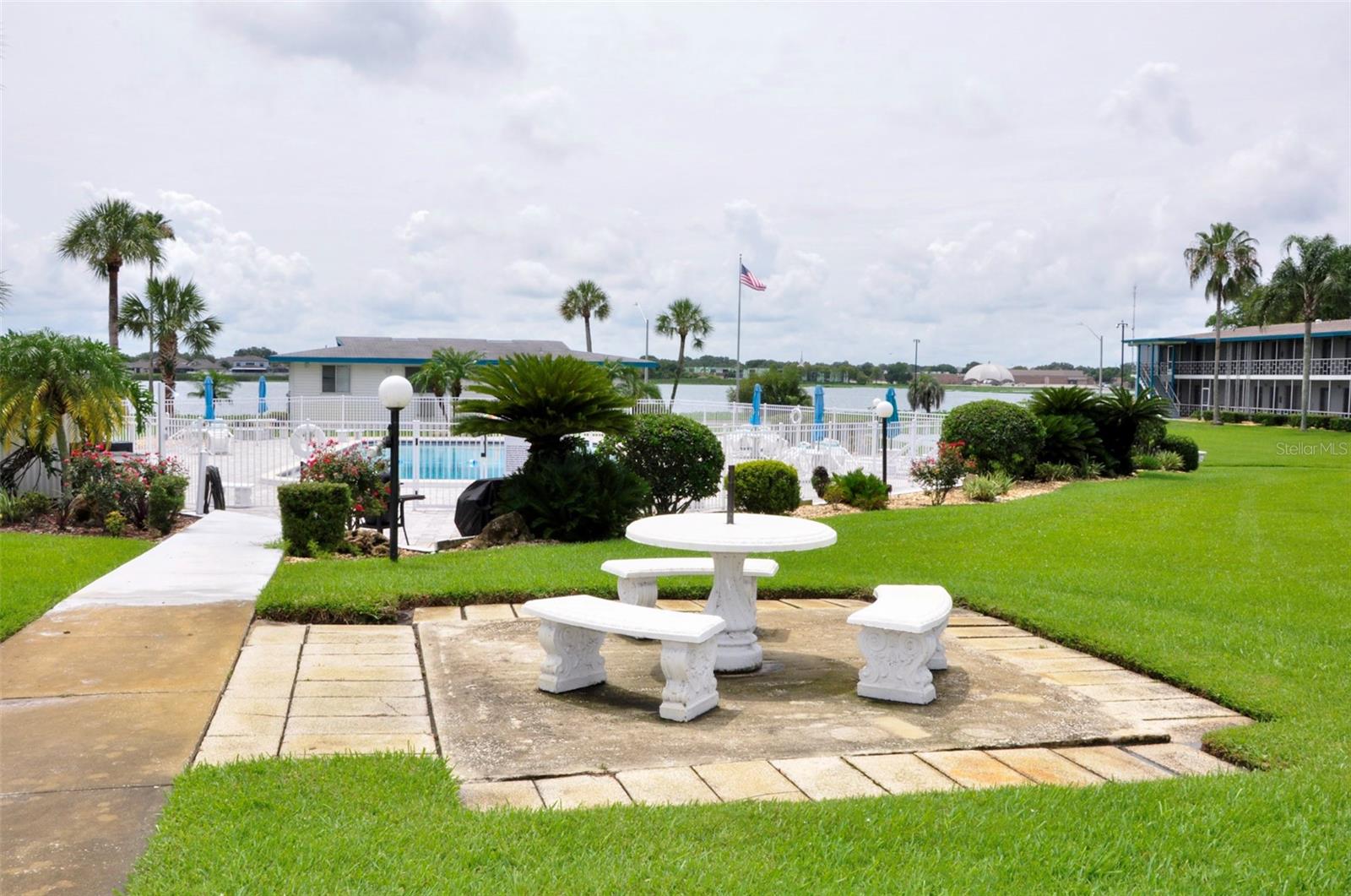 1600 W LAKE PARKER DR #B4, LAKELAND, FL, 33805