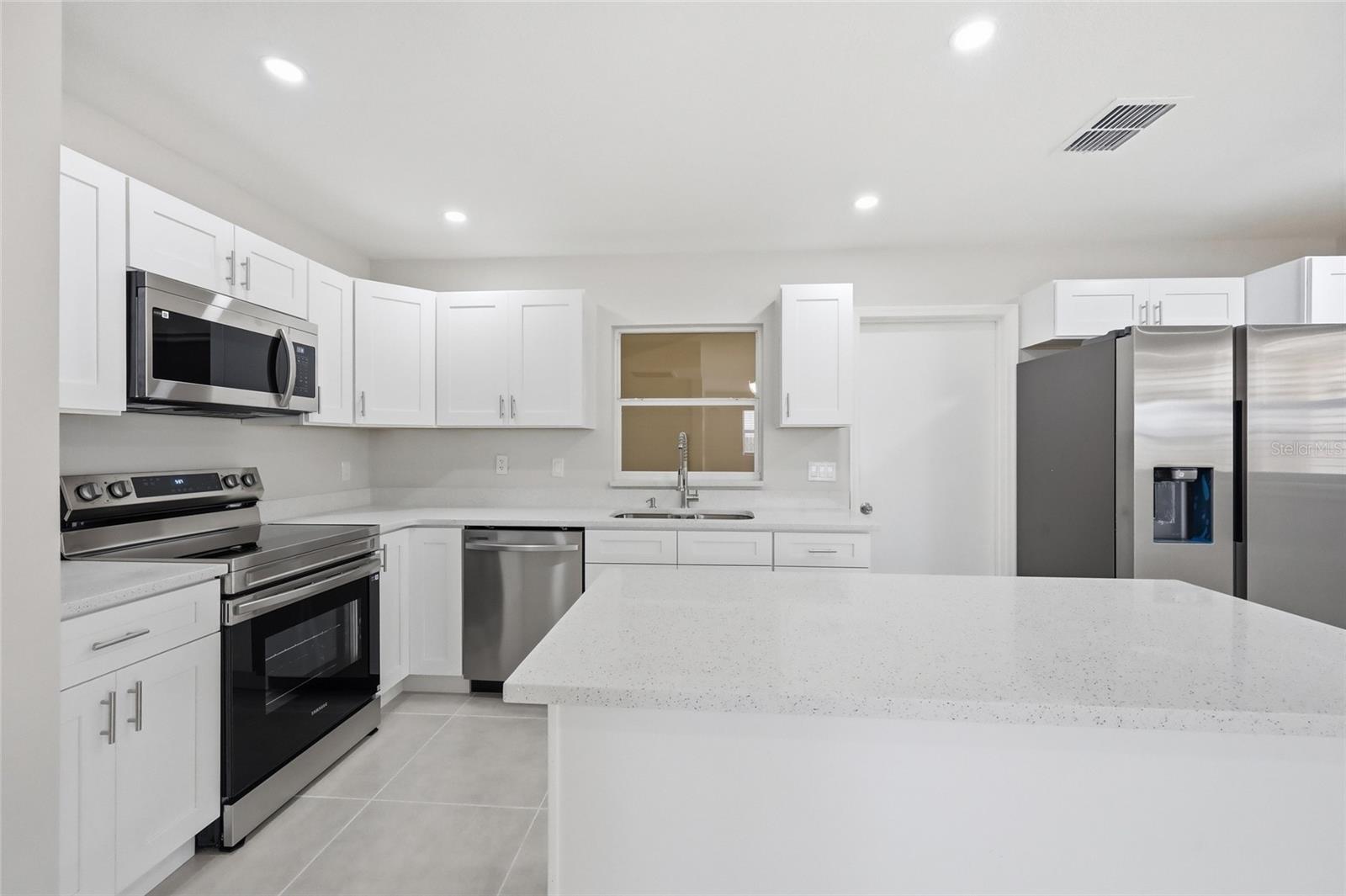 2314 QUEENSWAY RD, ORLANDO, FL, 32808