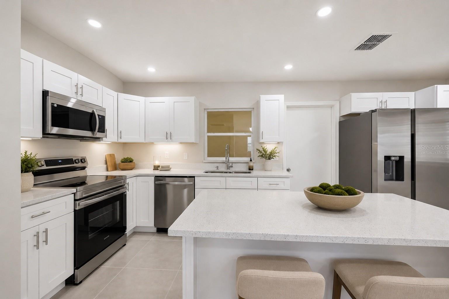 2314 QUEENSWAY RD, ORLANDO, FL, 32808