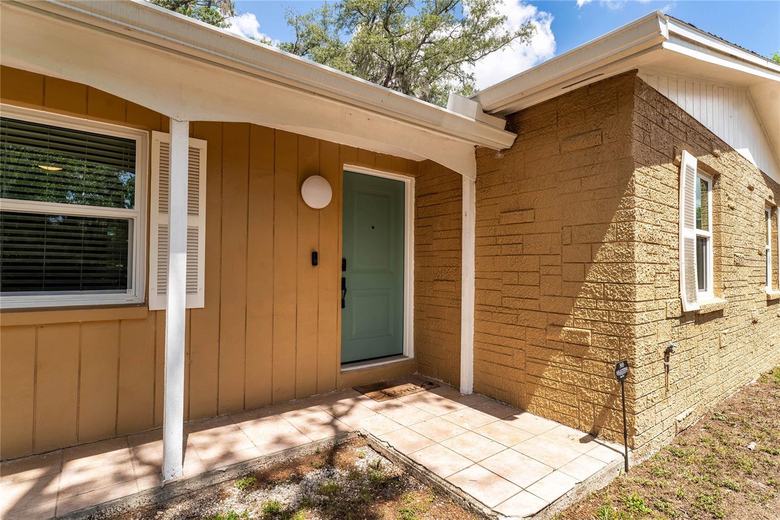 10214 N WOODMERE RD, TAMPA, FL, 33617