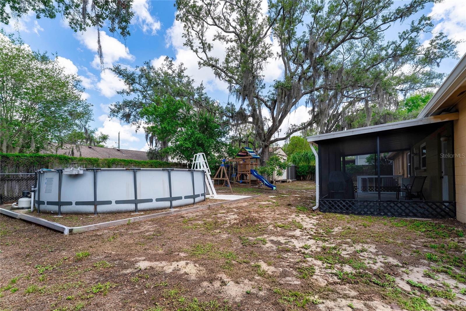 10214 N WOODMERE RD, TAMPA, FL, 33617