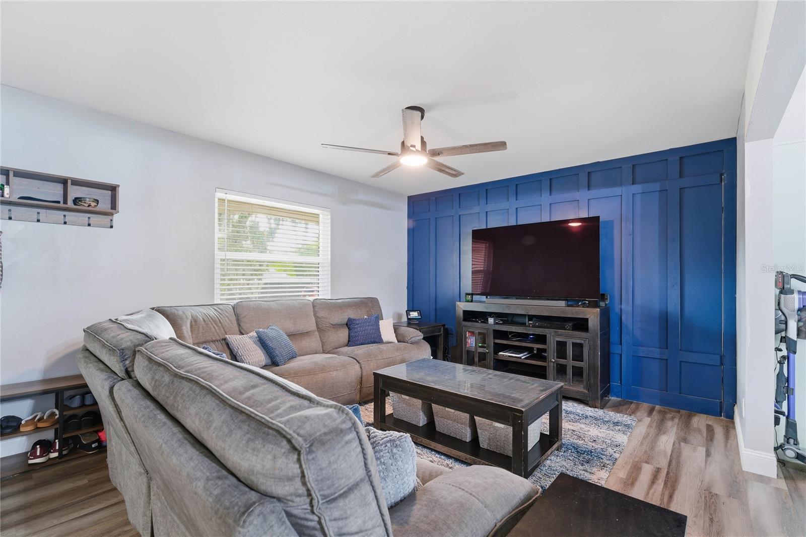 10214 N WOODMERE RD, TAMPA, FL, 33617