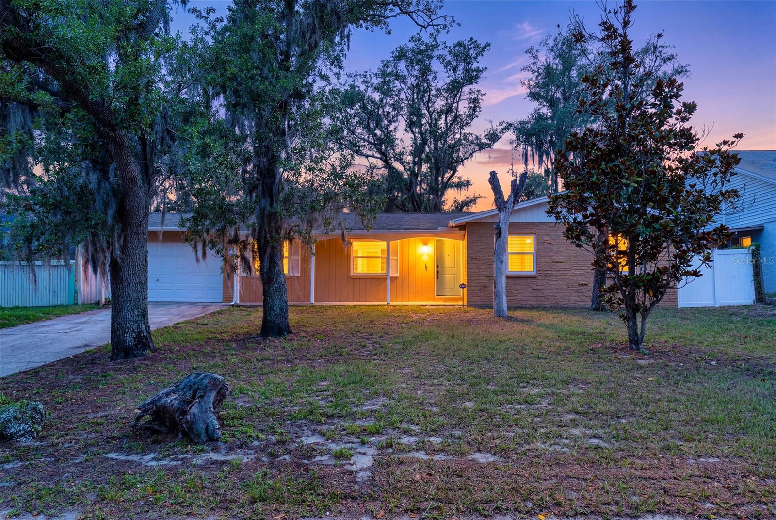 10214 N WOODMERE RD, TAMPA, FL, 33617