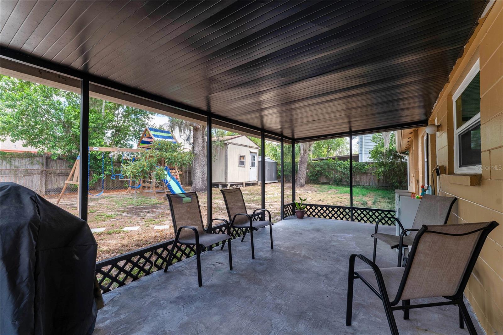 10214 N WOODMERE RD, TAMPA, FL, 33617