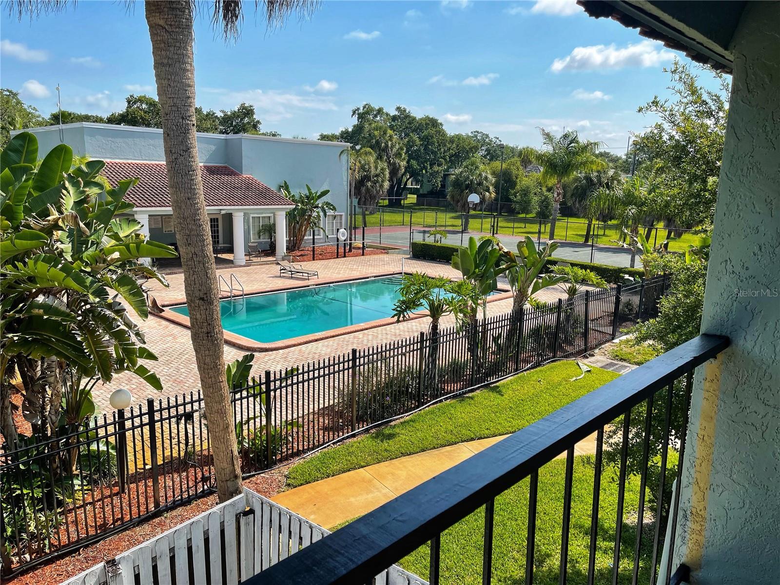 2846 SOMERSET PARK DR #201, TAMPA, FL, 33613