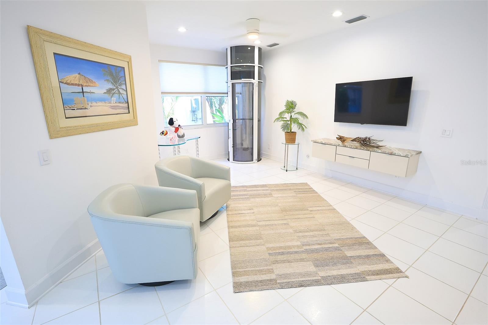 3527 FAIR OAKS LN, LONGBOAT KEY, FL, 34228