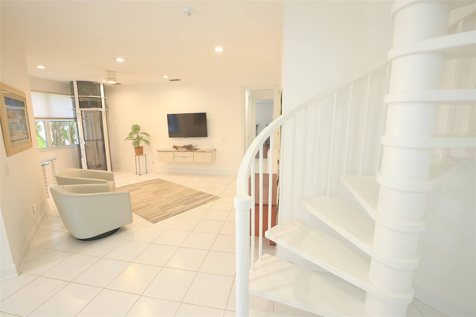 3527 FAIR OAKS LN, LONGBOAT KEY, FL, 34228
